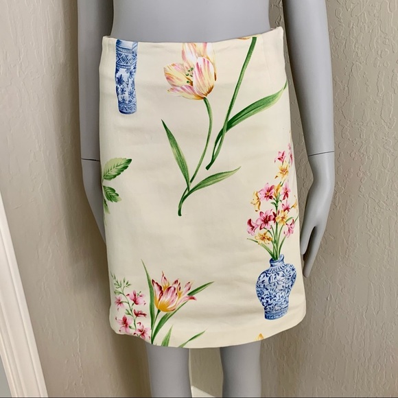 YUKA RESORT Floral Blue Vase Cotton Pencil Skirt - Picture 10 of 13